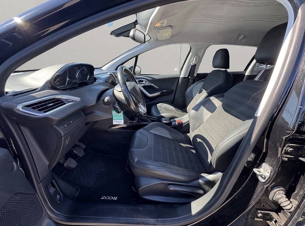 Autos: Peugeot 2008 1.2 e STT – Gebraucht aus Biel/Bienne von Alayy 7