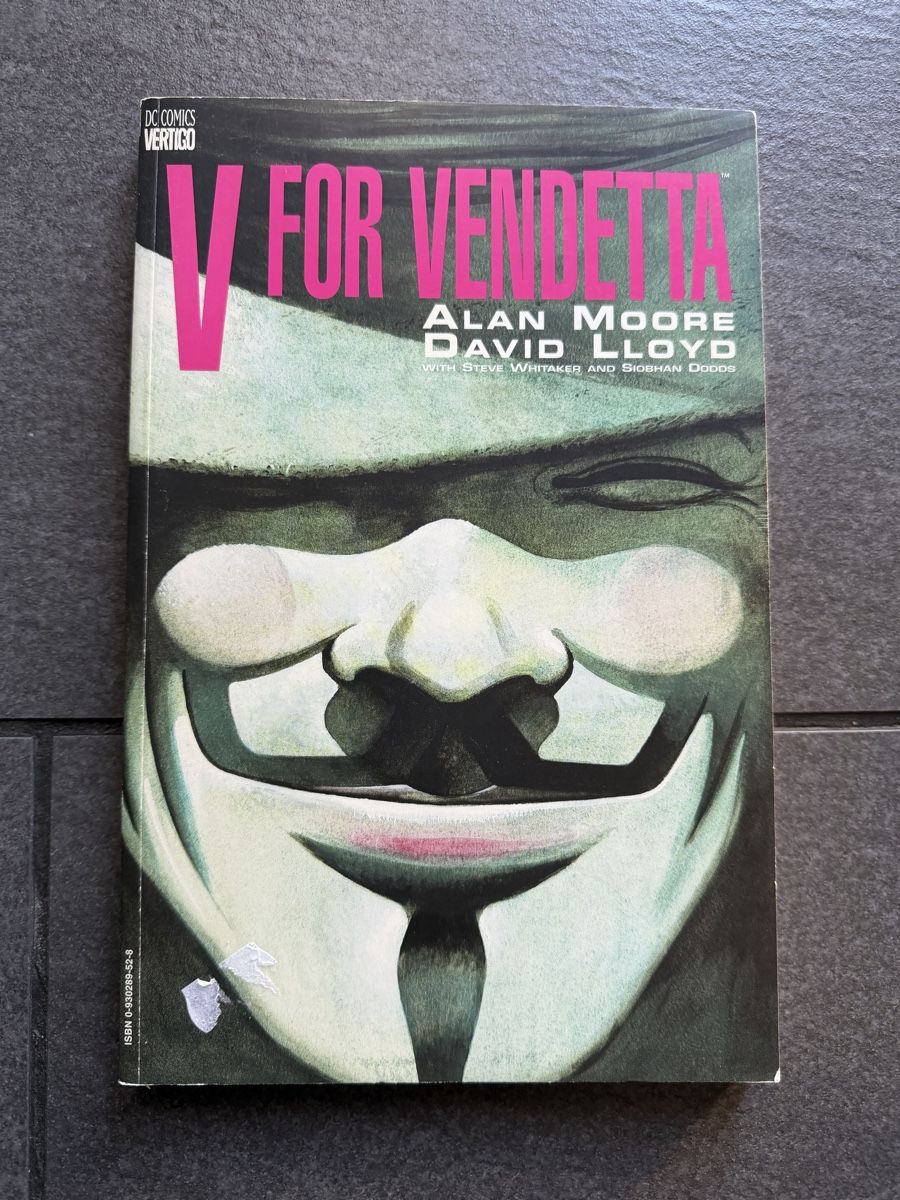 Fumetti: Comic Graphic Novels Lot – Usato da Zürich venduto da cENS0R 4