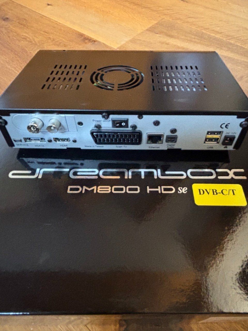 Lettore multimediale & Streamer: Dreambox DM800 HD se - DVB-C/T – Usato da Goldach venduto da Eme 2