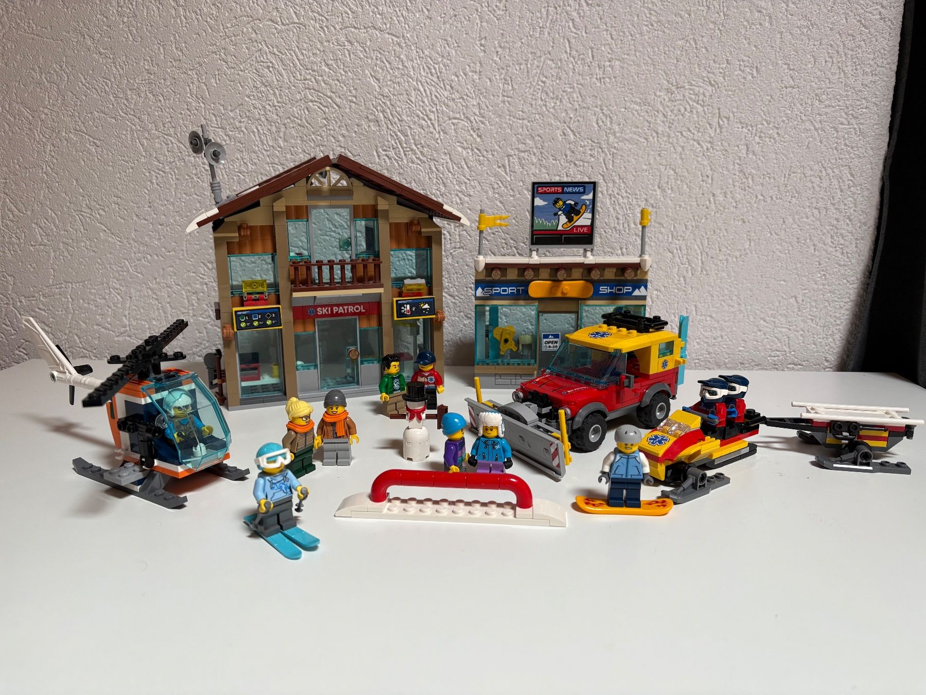 Lego Kit di costruzioni: Lego Ski Resort 60203 – Usato da Fully venduto da fre_58gk