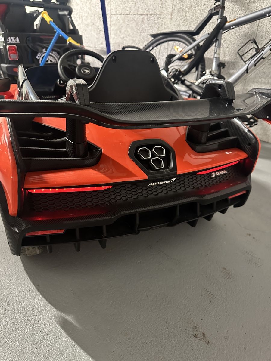 Veicoli per bambini: Kinder Elektroauto McLaren Senna – Usato da Perlen venduto da H.Spa 2