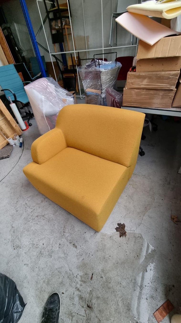 Sessel: Sessel / Polstersessel – Gebraucht aus Männedorf von bellabina