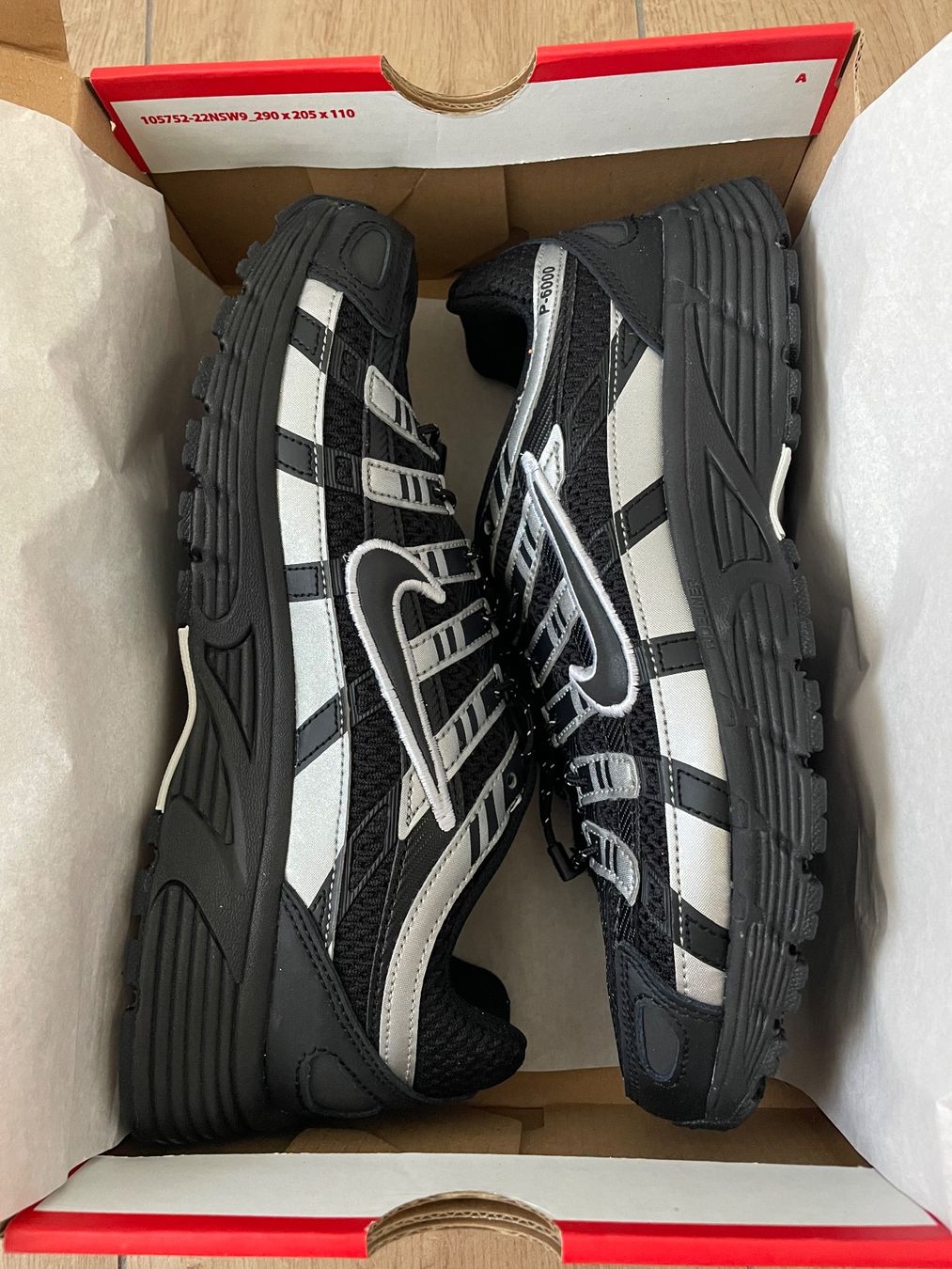 Nike Scarpe per ragazzi: Nike P-6000 (GS) Gr. 39 NEU – Nuovo e nell'imballaggio originale da Waltenschwil venduto da hansnine 5