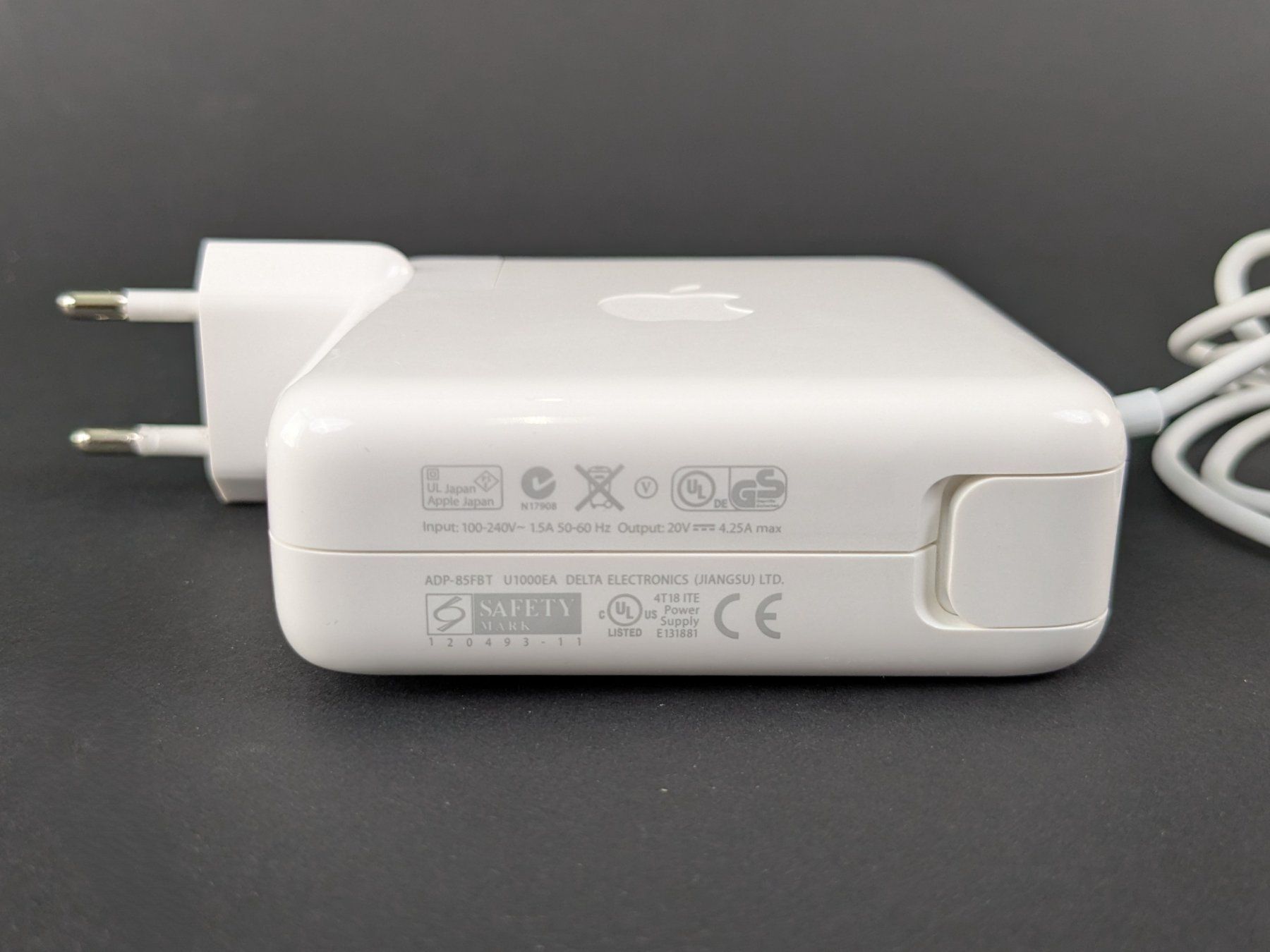 Apple Caricabatterie: APPLE 85W MagSafe 2 Power Adapter A1424 – Usato da Dintikon venduto da Restwert_Dintikon 1