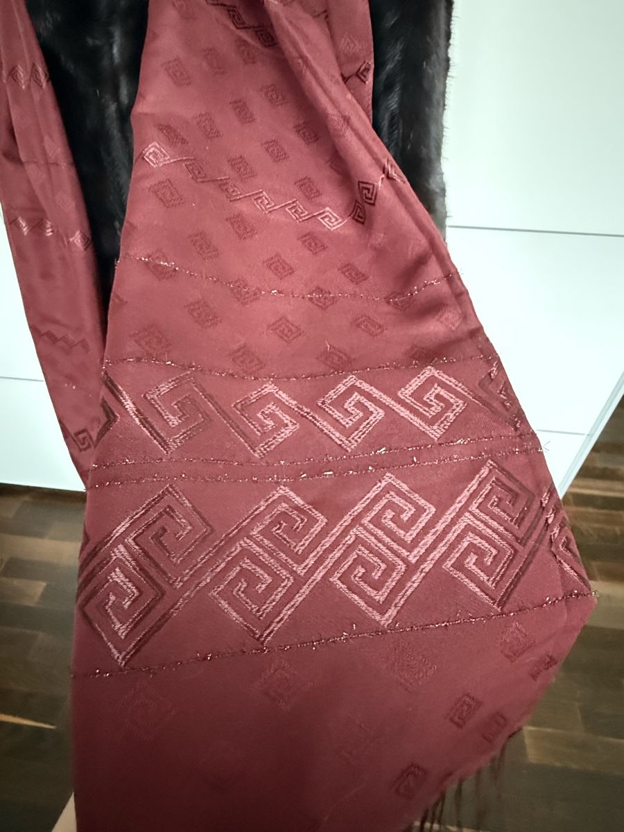 Foulard & Sciarpe: Schal / neu / Bordeaux – Nuovo (secondo la descrizione) da Olten venduto da ale_nb2x 4
