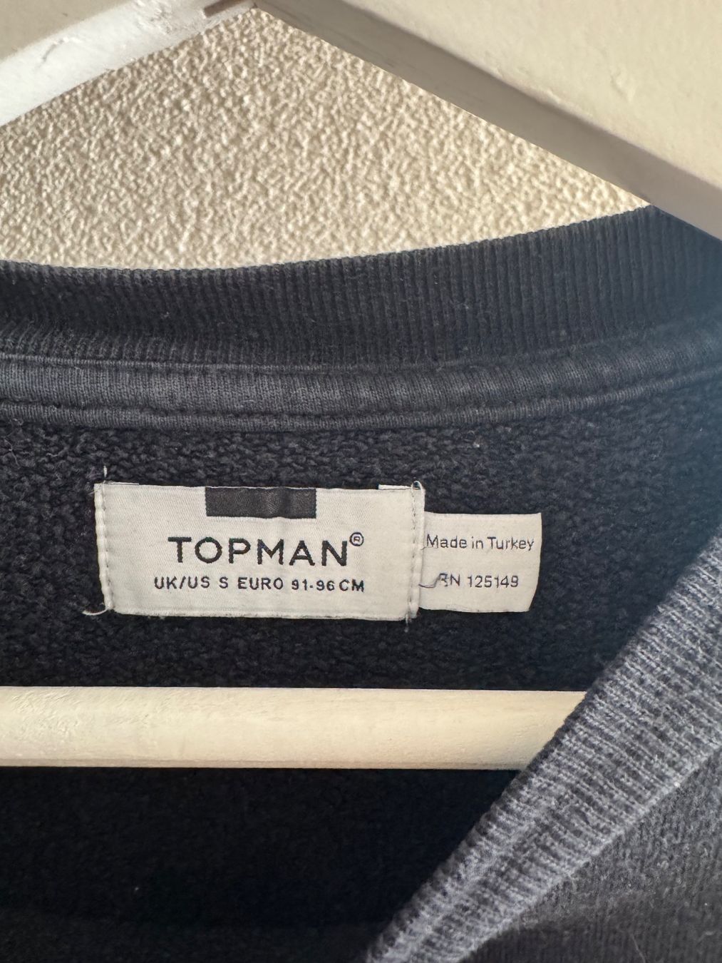 Pulls & Sweat-shirts: Schwarzer Topman Pullover – D'occasion à Dübendorf par gru_v8px 2