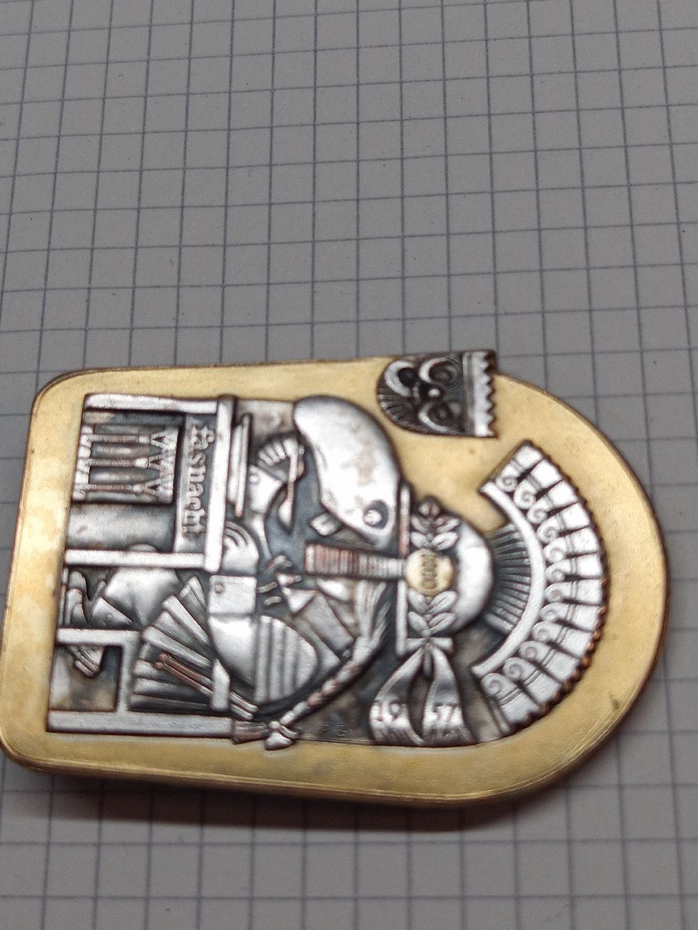 Basler Placchette & Badge: Basler Gold Blaggedde 1957 – Usato da basel venduto da markusb07 1