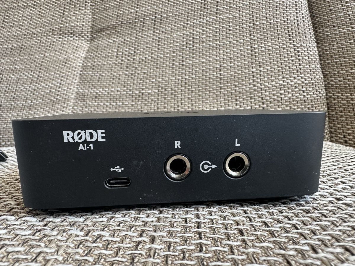 Attrezzatura per studi di registrazione: RODE AI-1 Audio Interface – Usato da Schaffhausen venduto da man_n65x 2