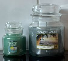 Yankee Candle "Bahama Breeze" (104g) + "Beach Escape" (411g)
