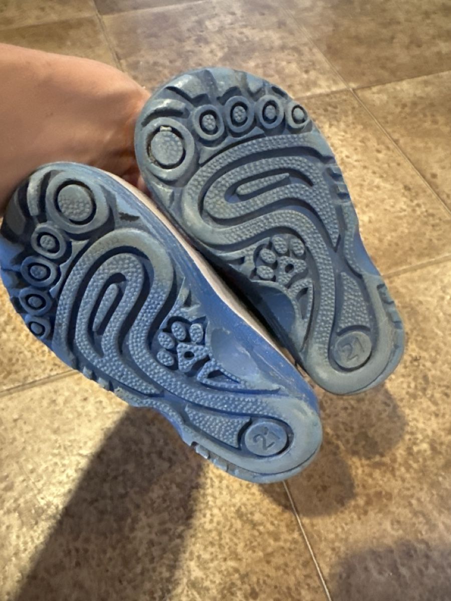 Scarpe per ragazzi: Kinder Gummistiefel Grösse 21 Feuerwehrmann Sam – Usato da Unterwasser venduto da eka_9dvq 3