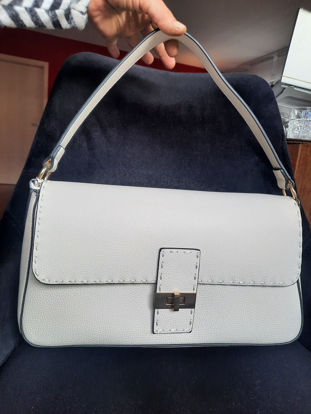 Taschen für Damen: KASSANDRA & CO  Damen Tasche ***NEU*** – Neu und originalverpackt aus Buchs SG von miska01 5
