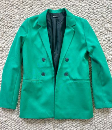 Neuer eleganter Blazer