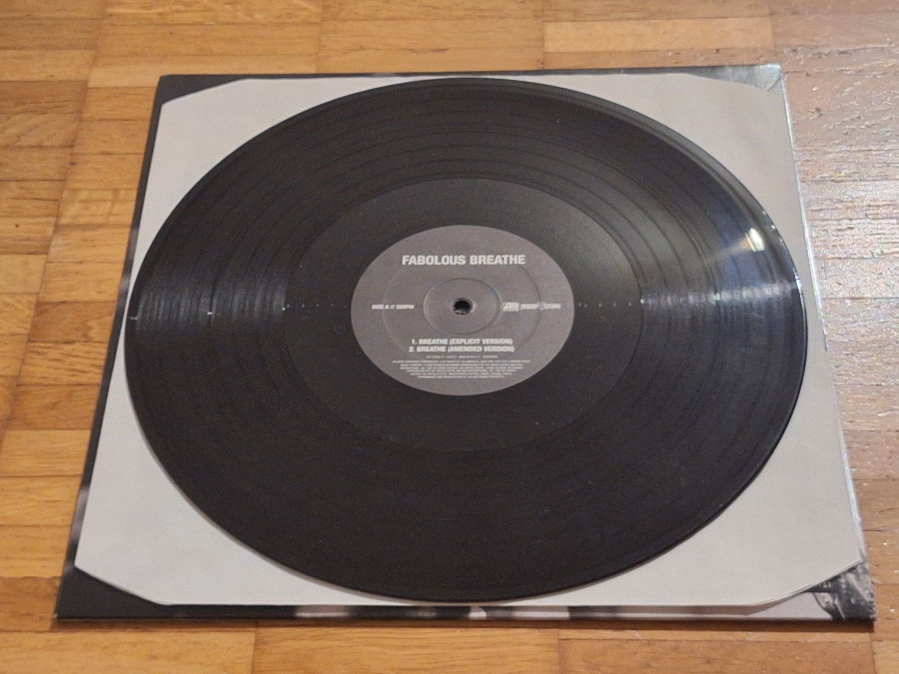 Dischi in vinile: Fabolous, Breathe - 12" Maxi EU 2004 – Nuovo (secondo la descrizione) da Oberentfelden venduto da Musicud 2