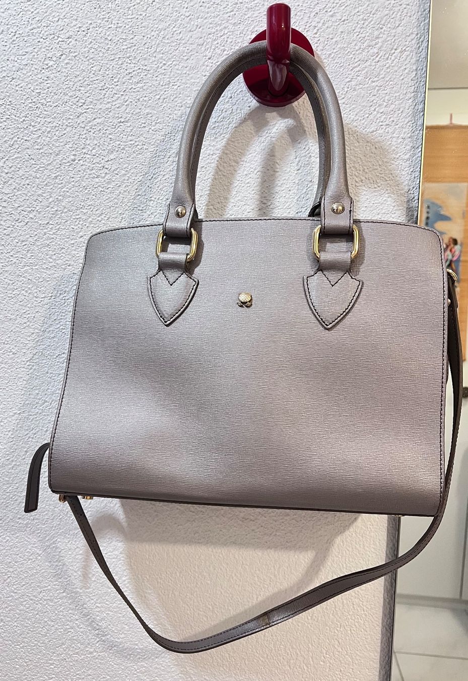 Navyboot Taschen für Damen: Navyboot Lederhandtasche – Gebraucht aus Oberrüti von siyito