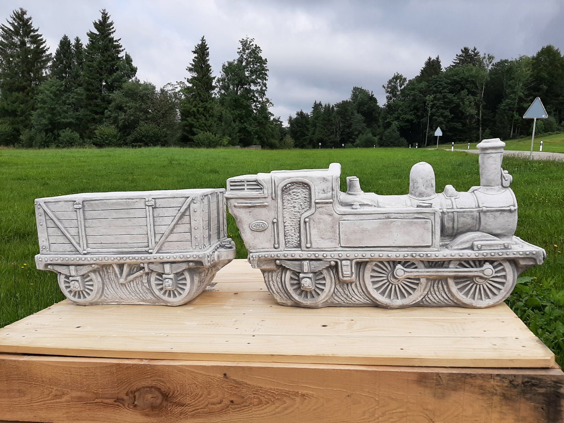 Skulpturen & Statuen: Lokomotive, Eisenbahn, Dampflokomotive – Gebraucht aus Ricken SG von Bobo66 1
