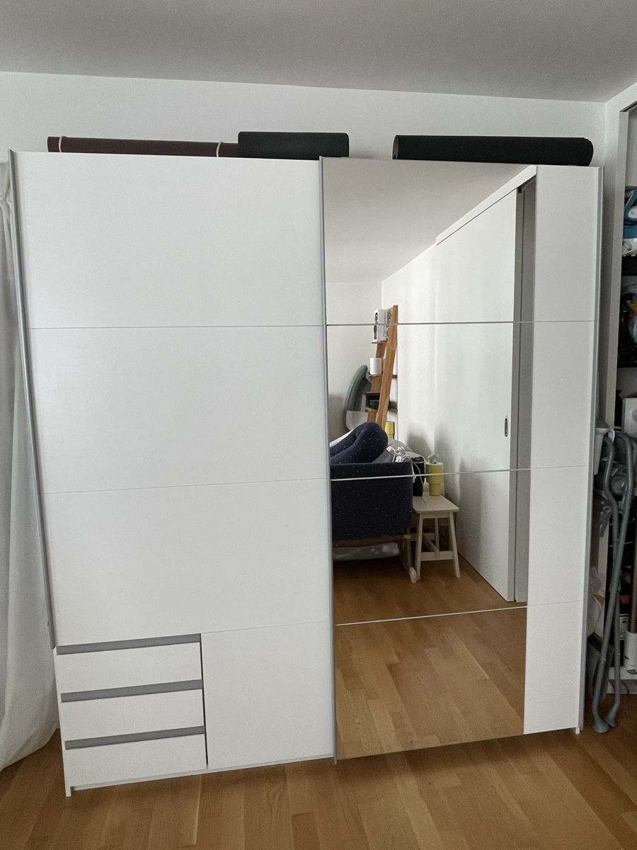 Armadi: Schwebetürenschrank – Usato da Schaffhausen venduto da lau_vjb6