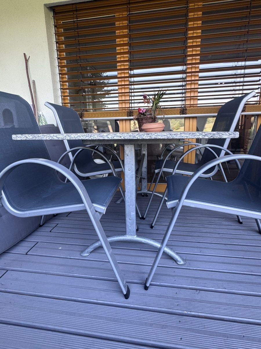 Tische: Garten Granit Tisch 80x 140 – Gebraucht aus Richterswil von franziskamarco 1
