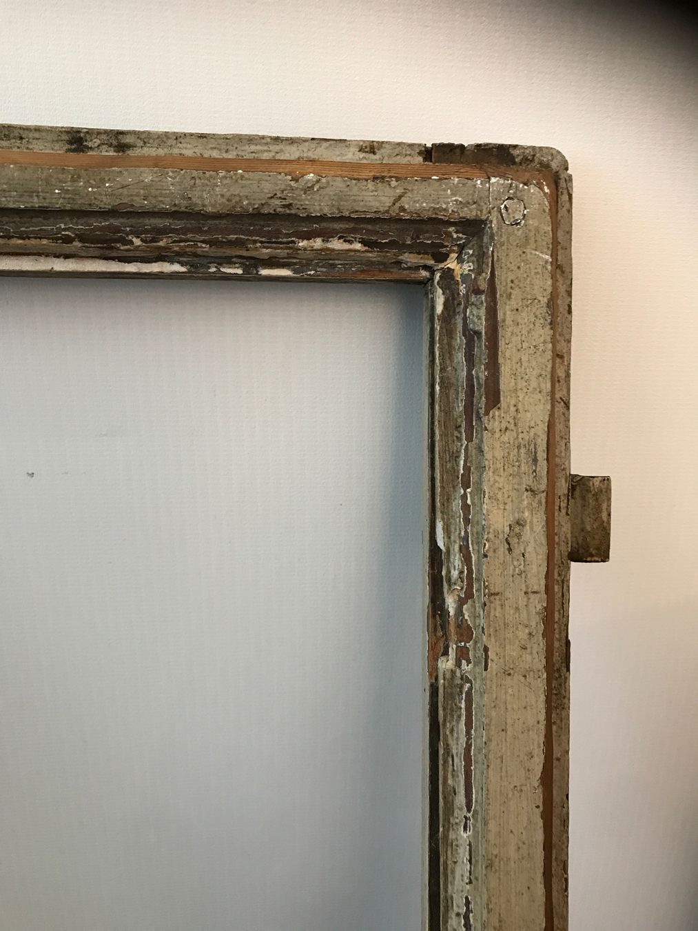 Finestre: Alter Fensterrahmen mit Beschlägen – Usato da Rapperswil SG venduto da cosiba01 5