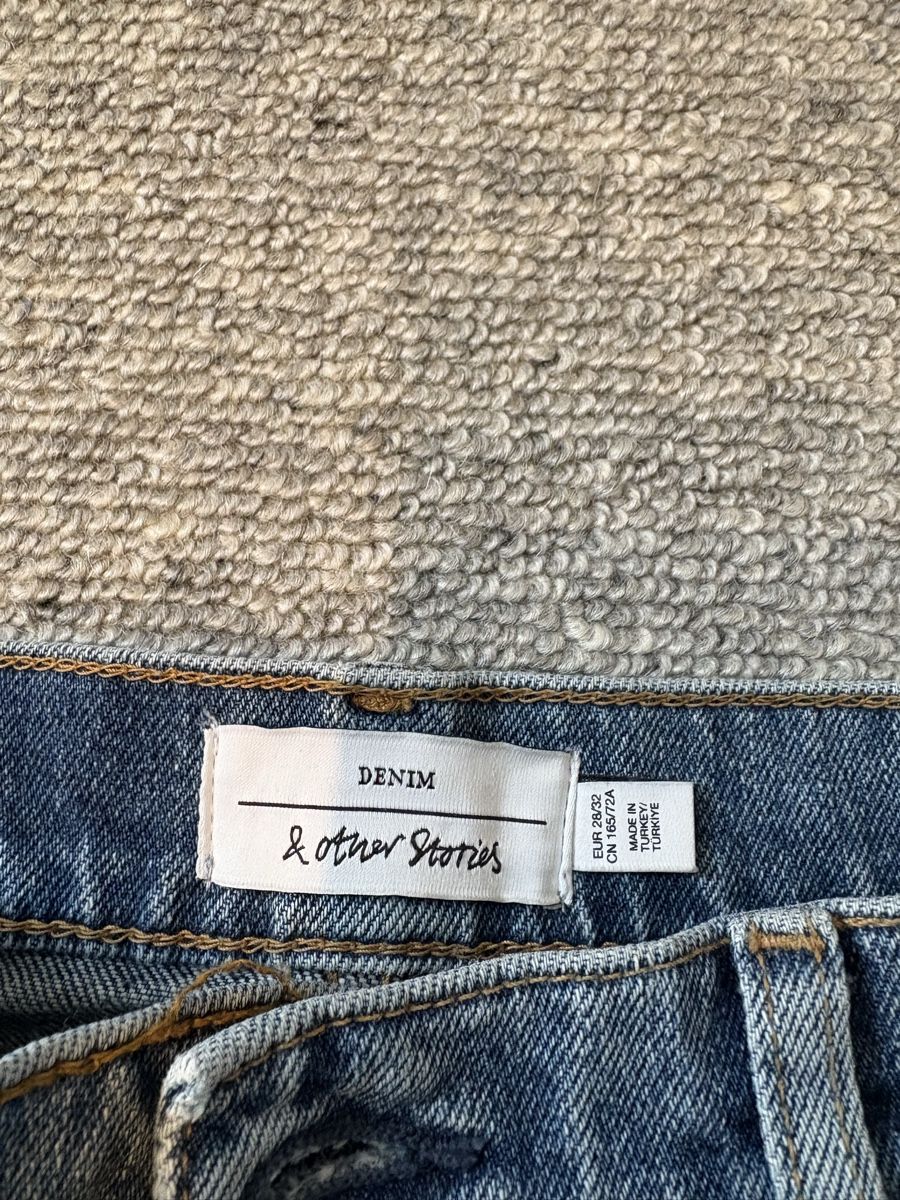 Other Stories Jeans: & Other Stories Gr. 28/32 – Nuovo (secondo la descrizione) da Ebertswil venduto da shushuj 1