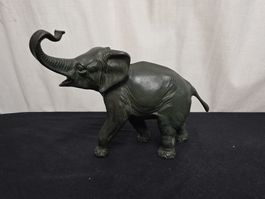 Elefantenfigur aus Bronce dunkelgrün ca 25 cm Hohl