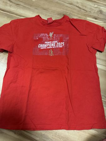 Herren T-Shirt Liverpool FC Grösse M neu