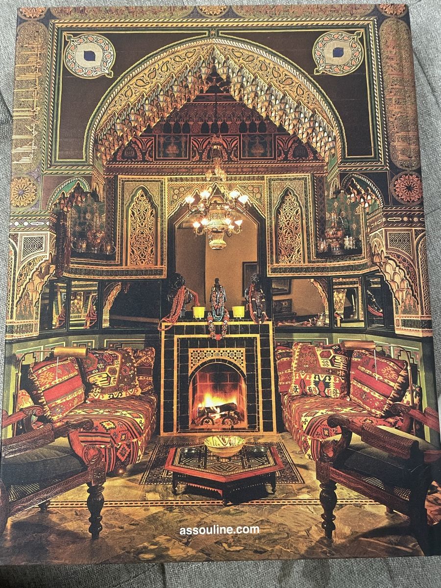 Libri: Book Yves Saint Laurent at Home – Nuovo (secondo la descrizione) da Epalinges venduto da Has_yhj9 1