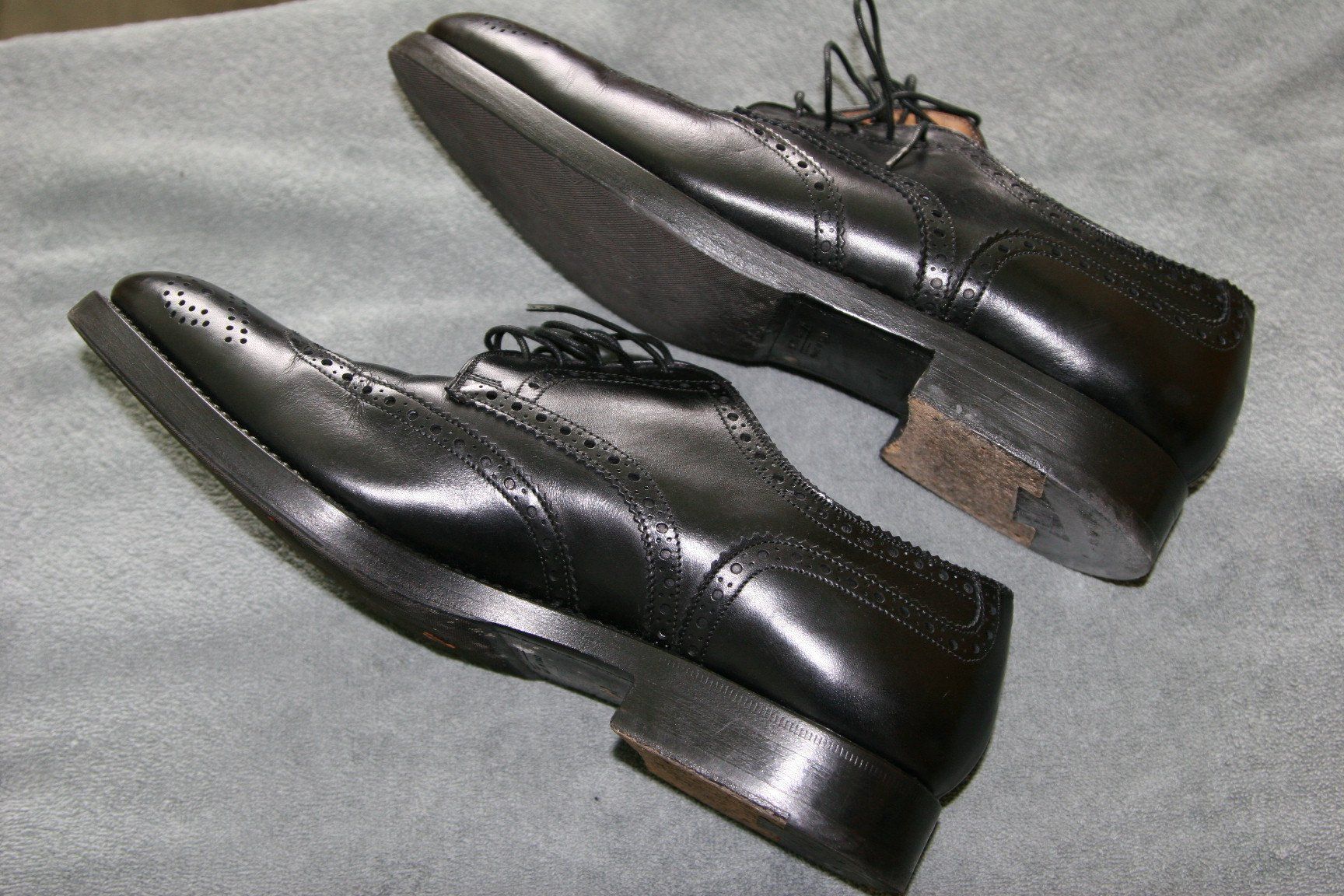 Scarpe da uomo: Herrenschuh Budapester - Der Klassiker, schwarz, Gr. 41 – Usato da Büren an der Aare venduto da Sabinem71 4