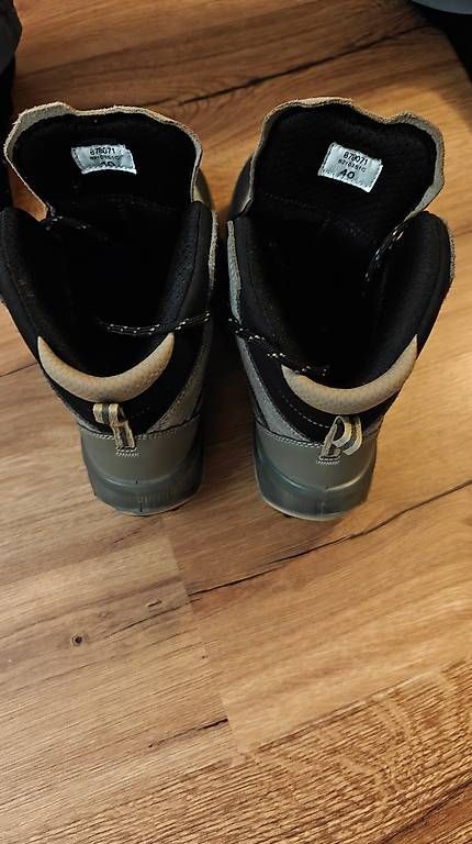 Damenschuhe: Damen-Wanderschuhe von Forclaz, Größe 40 – Gebraucht aus Turbenthal von nag_5x6c 3