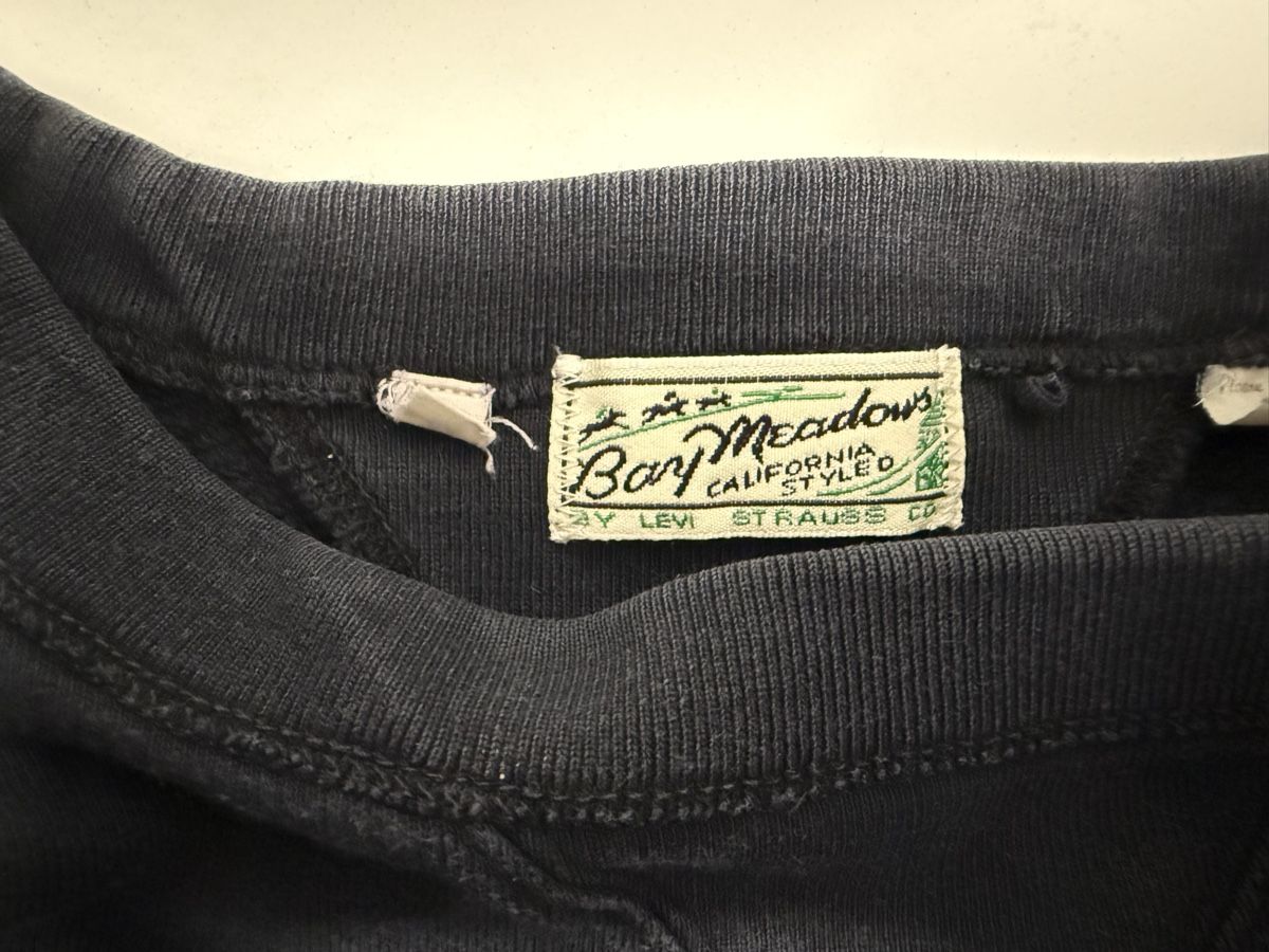 Levi's Pulls & Sweat-shirts: Levis Strauss Pullover dunkelblau – D'occasion à Ehrendingen par edelkram 2