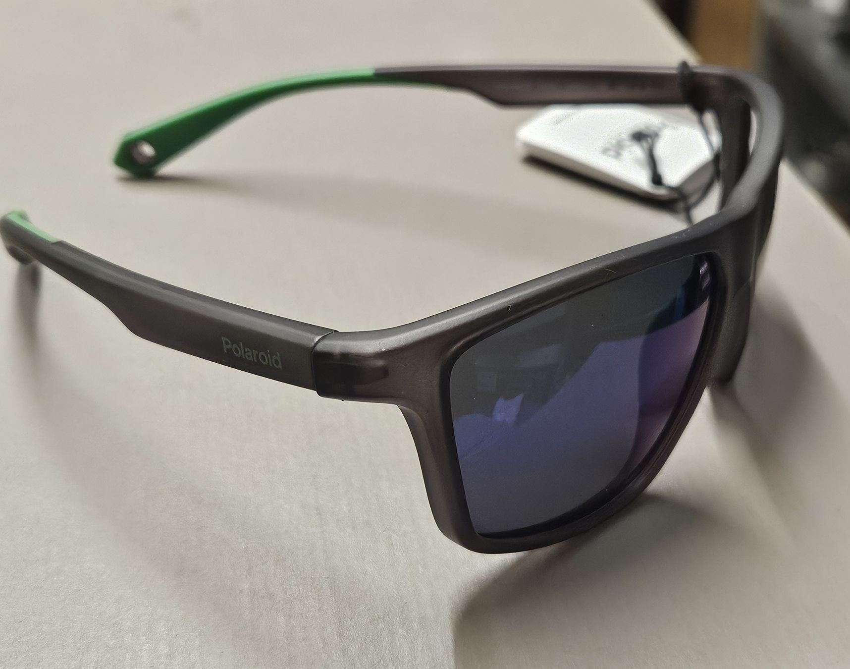 Polaroid Occhiali & Lenti: Polaroid Sonnenbrille PLD 7040/S  – Nuovo (secondo la descrizione) da Dachsen venduto da Topparts1 2