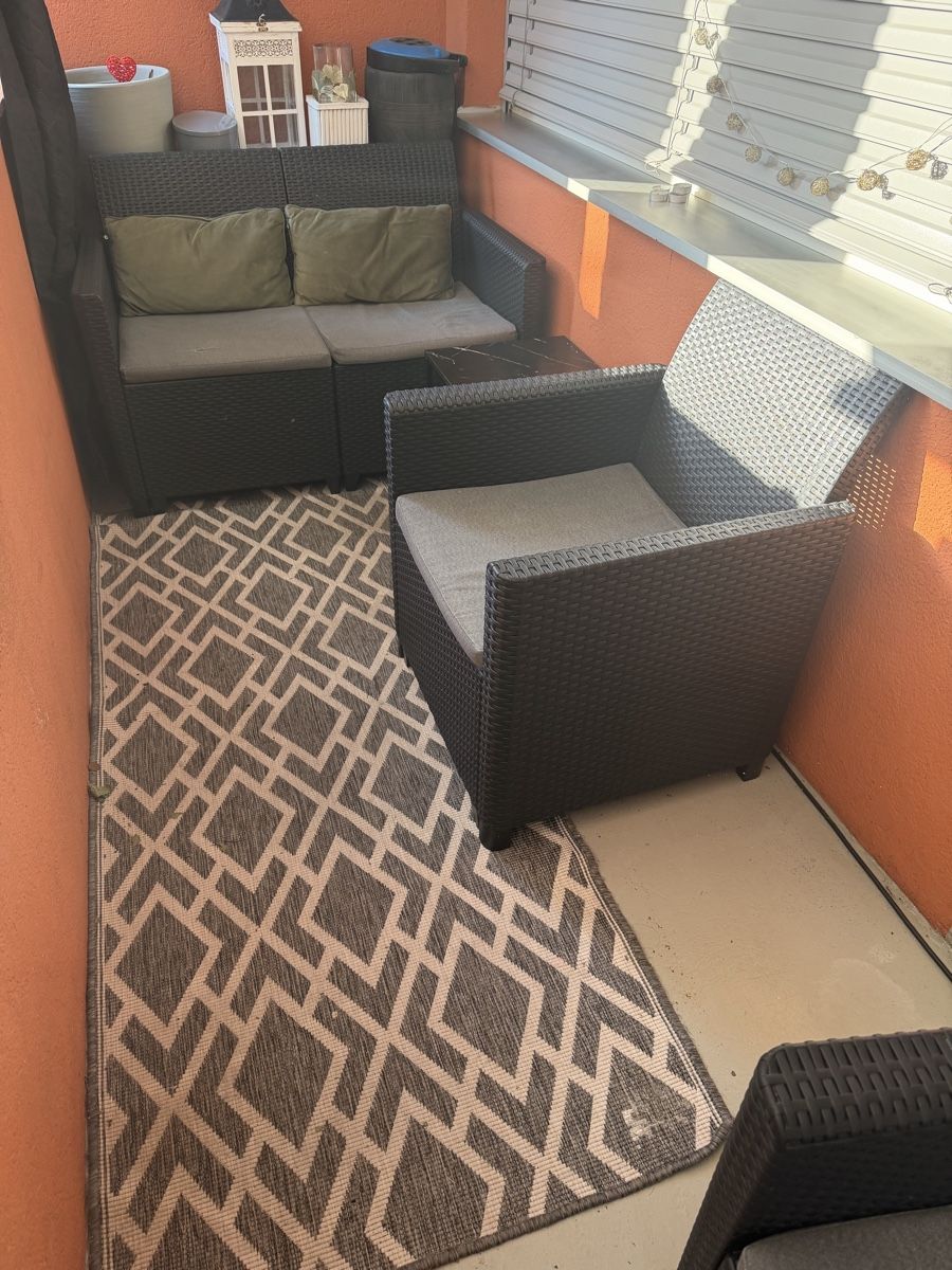 Set de table et chaises: Lounge Set – D'occasion à Biel/Bienne par jes_nfq2 3