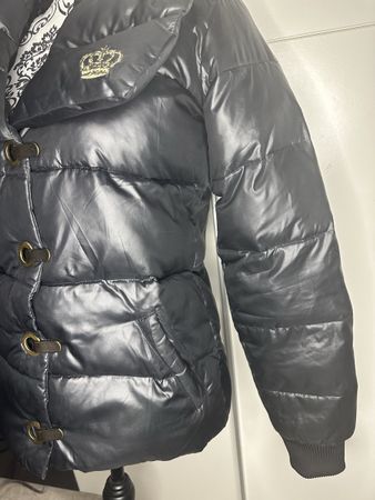 Schwarze Adidas Daunenjacke, Winterjacke, Grösse S/36 top!