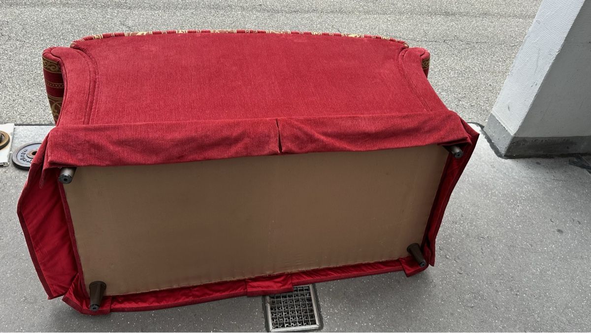 Sofas: Antike Sofas – Gebraucht aus Aarburg von Yula24 6