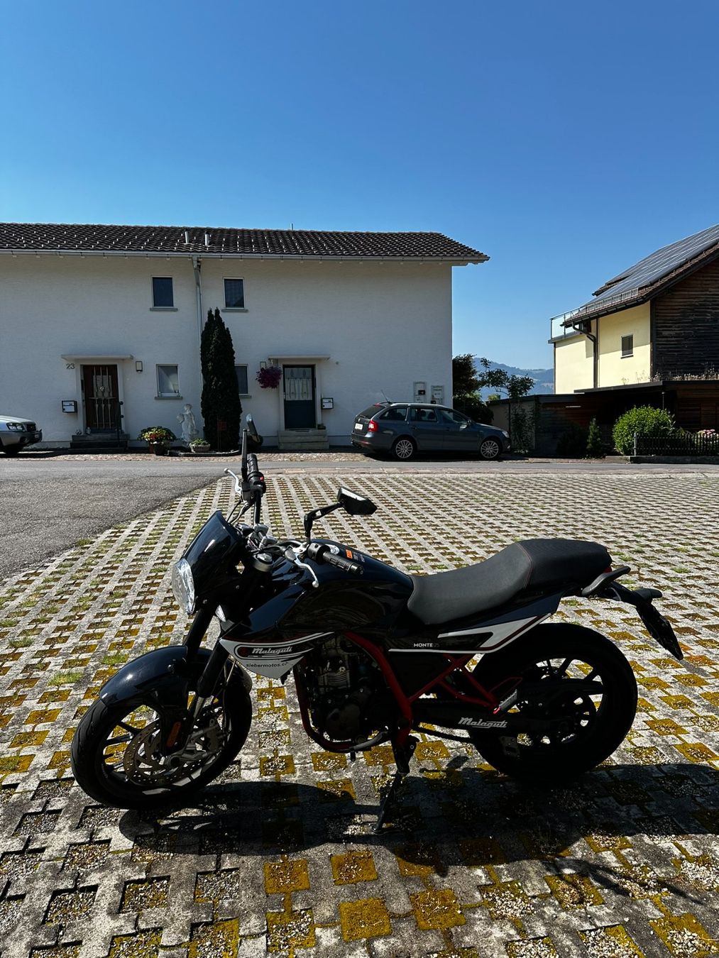 Malaguti Strasse: Malaguti Monte Pro 125 – Gebraucht aus Kaltbrunn von schnoggele