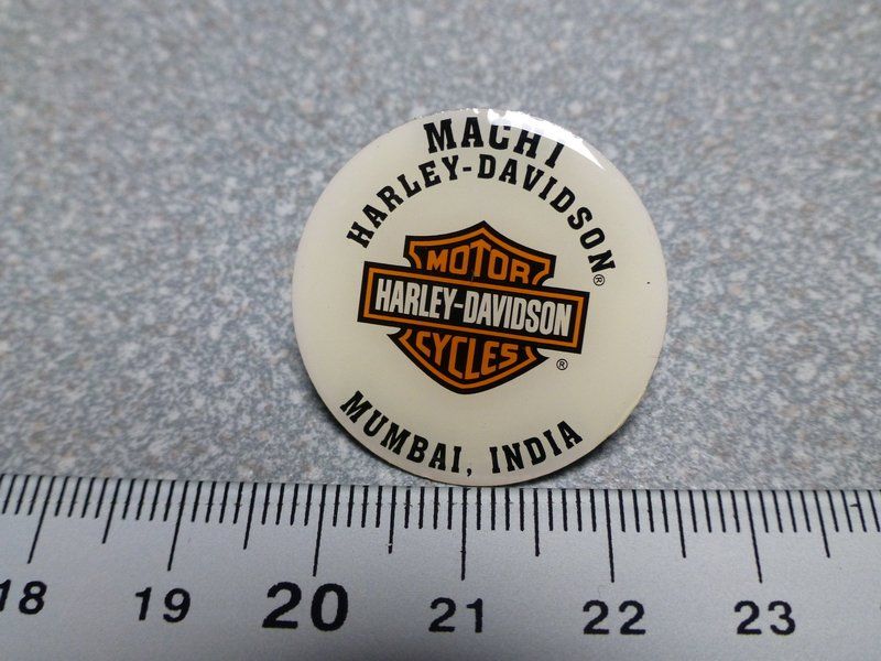 Placchette & Badge: PIN PINS HARLEY DAVIDSON HOG ABZEICHEN CHAPTER – Usato da Gränichen venduto da Jumbo77