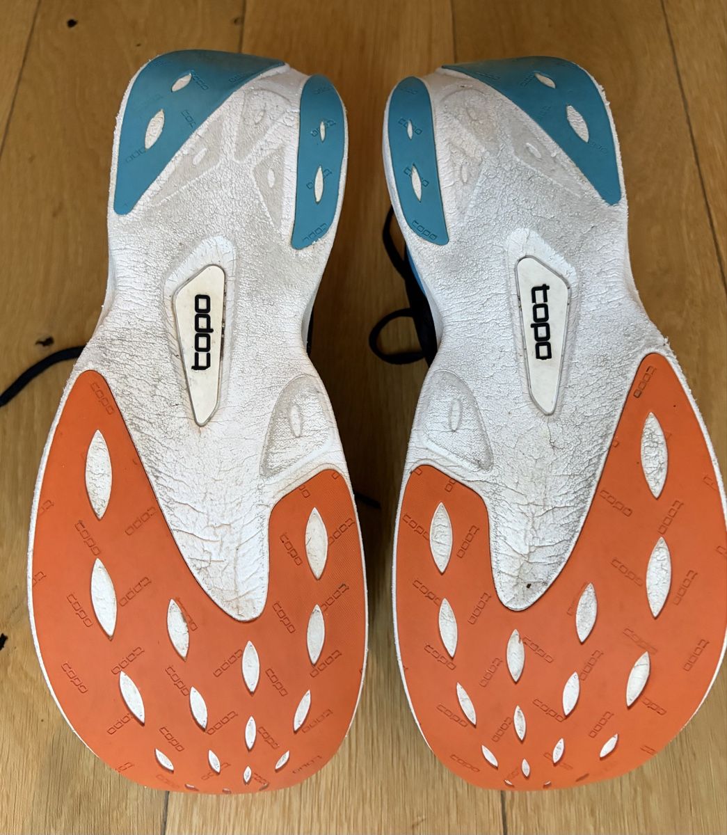 Scarpe da uomo: Topoathletic Specter Laufschuhe Gr. 44.5 – Usato da Winterthur venduto da Haesle 4