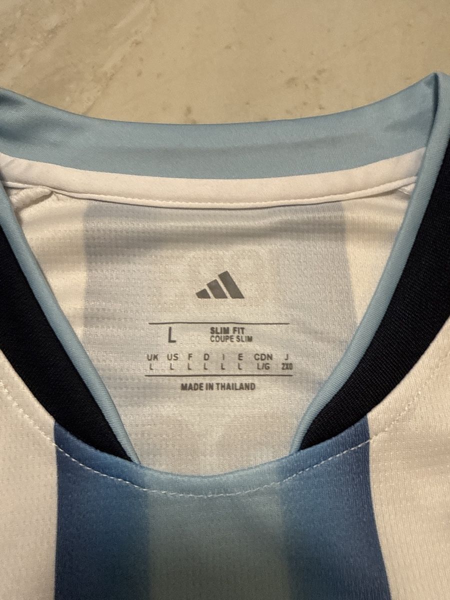 Adidas Canottiere & Pantaloni: Argentinien Messi Trikot WM 2022 – Nuovo (secondo la descrizione) da Bronschhofen venduto da leo_99hp 4