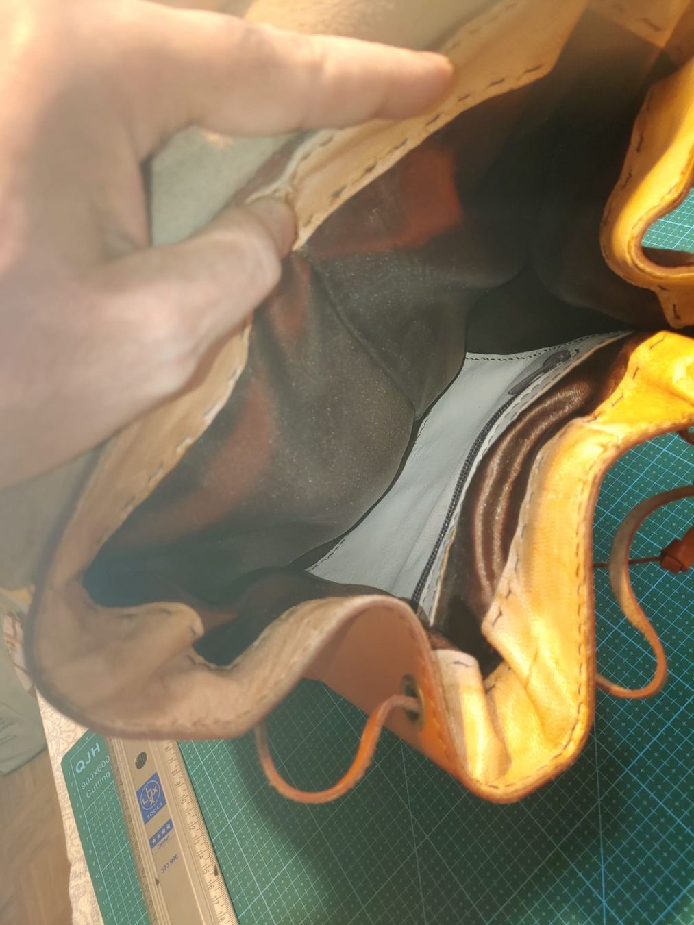 Rucksäcke: Handgefertigter Rucksack aus Vollnarbenleder – Neu (gemäss Beschreibung) aus Paradiso von haisam01 4