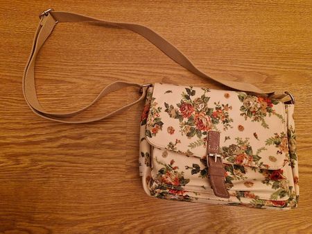Handtasche