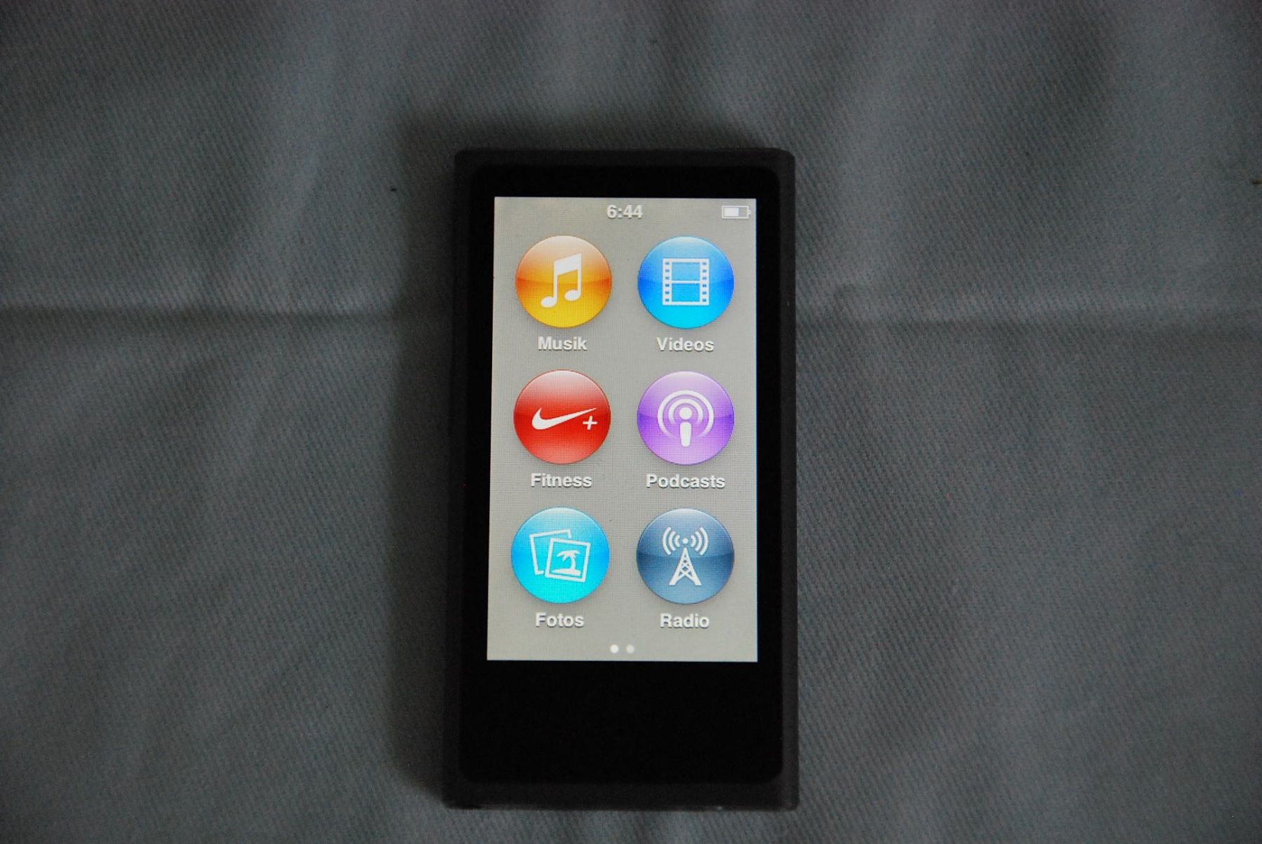 Apple Lettore multimediale portatile: Apple Ipod NANO 16 GB. 7.Generation – Usato da Biel/Bienne venduto da Mauler03