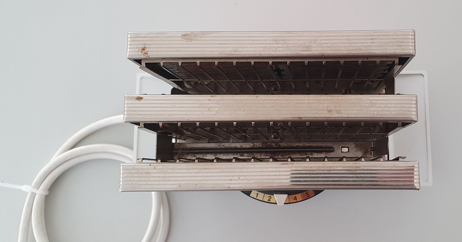 Siemens Küchengeräte: Siemens Toaster TT450016 - Retro 70er Design – Gebraucht aus Kreuzlingen von Rschweiz1 2