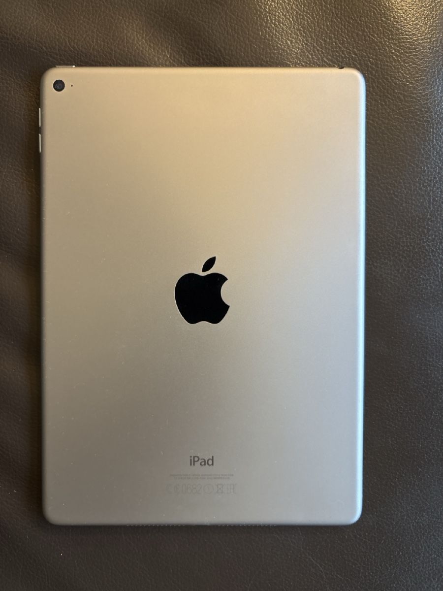 Apple Tablet PC: I Pad-Air2 64Gb – Gebraucht aus Boppelsen von Afirefighter 1