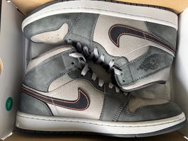Jordan 1 Mid SE Night Stadium, Sneakers, Top Zustand!