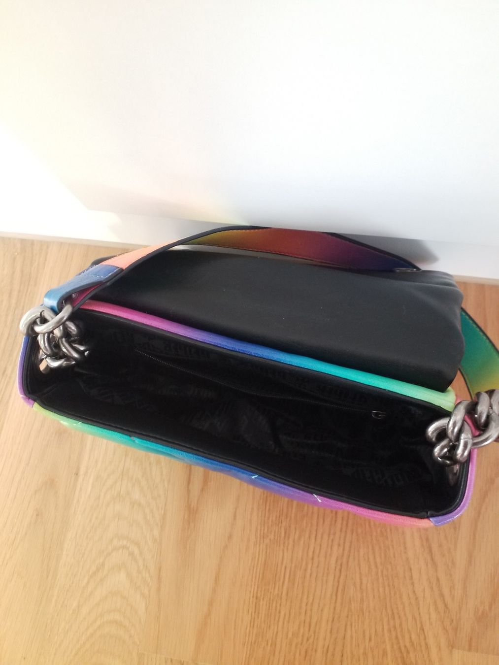 Kurt Geiger Borse da donna: Kurt Geiger rainbow Bag – Usato da Luzern venduto da _Lobster_ 6