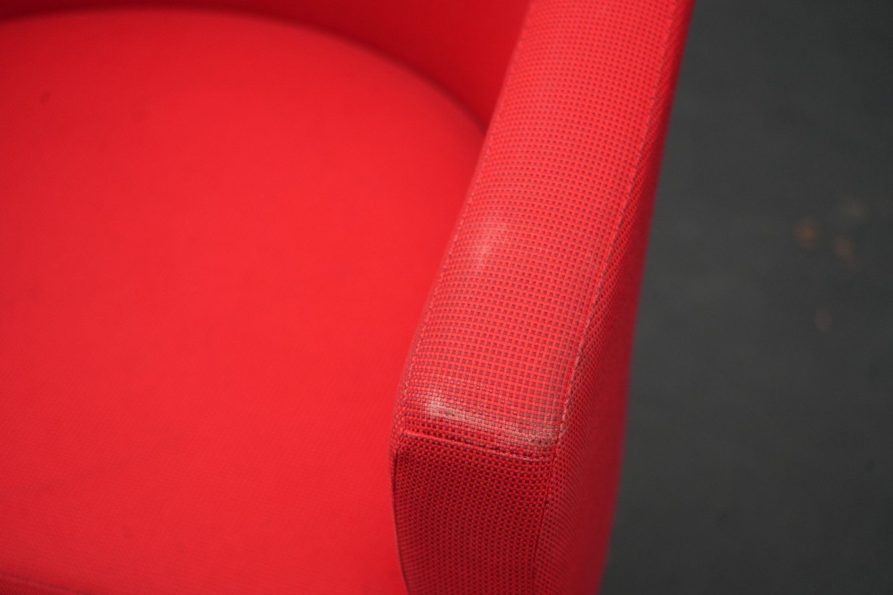 Stühle: Roter Sesselstuhl – Gebraucht aus Safenwil von EFAGSafenwil5745 4