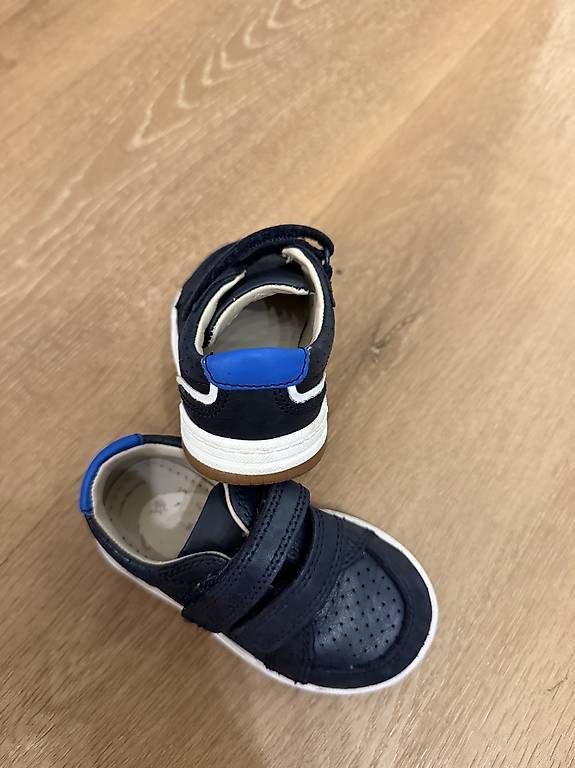 Clarks Scarpe da uomo: Clark's Leder Sneaker, Grösse 20.5 – Usato da Bäch SZ venduto da Blansz 2