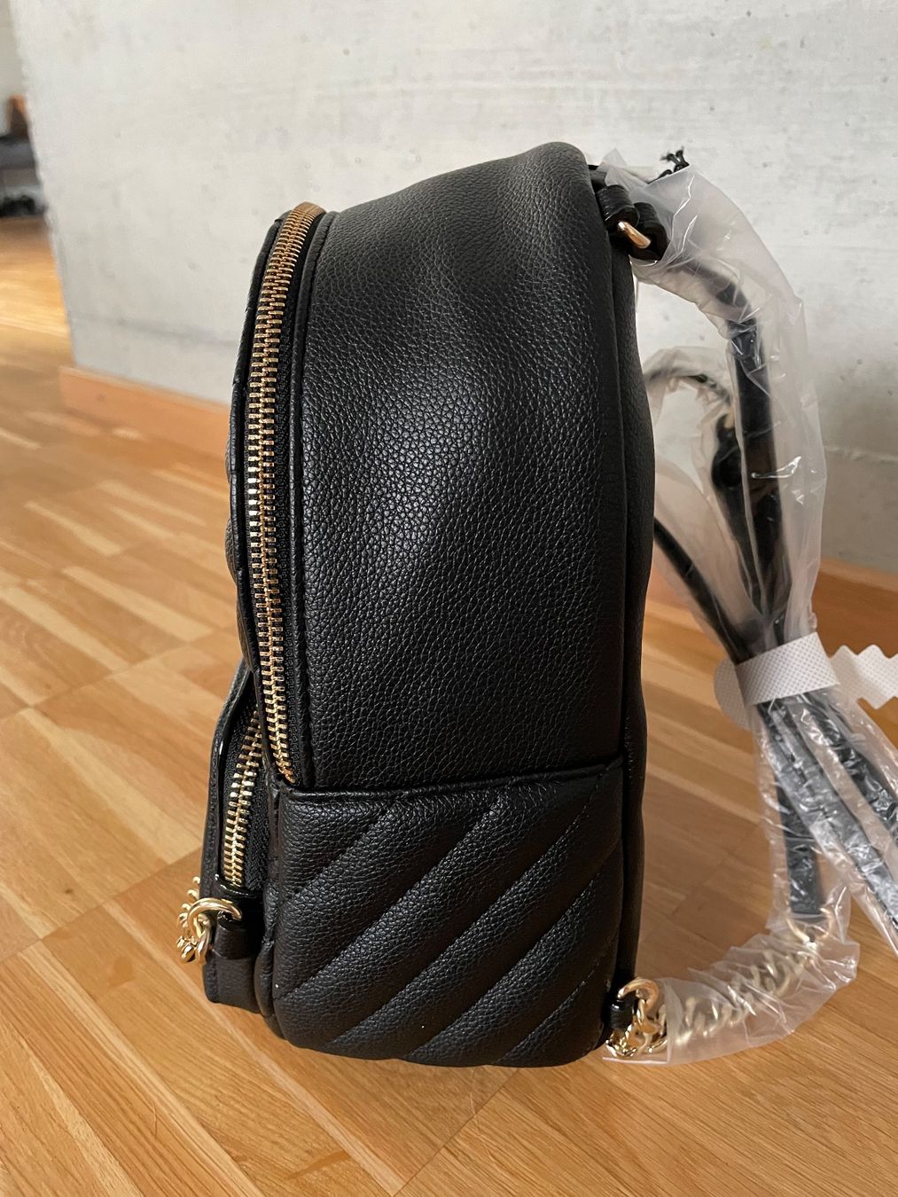 Victoria's Secret Altra biancheria intima: Victoria’s Secret Rucksack NEU – Nuovo e nell'imballaggio originale da Dübendorf venduto da VSAngel 1