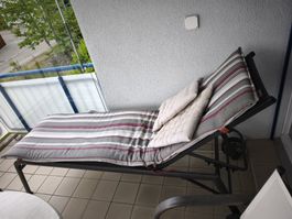Sehr stabile Sonnenliege