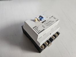 Fehlerstrom Schutzschakter FI 3P 16A 15mA Xamax