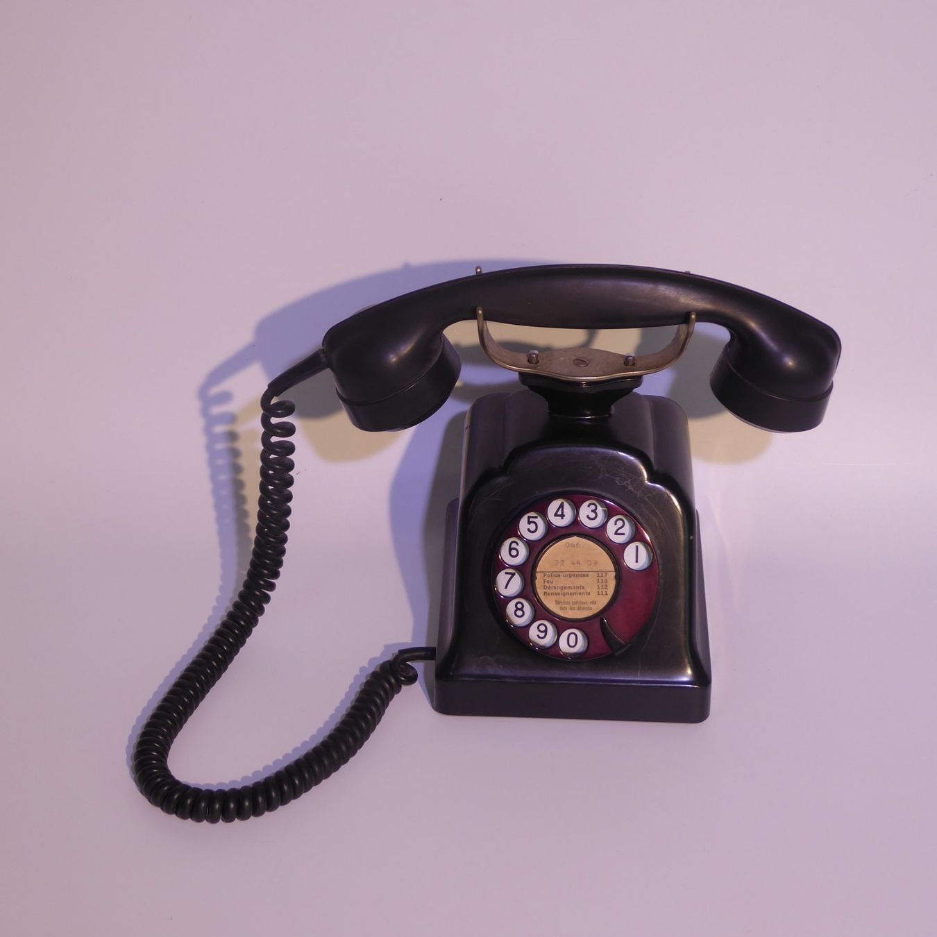 Telefone: Telefon mit Drehscheibe – Gebraucht aus Bern von blaukreuz-brocki_BE 4